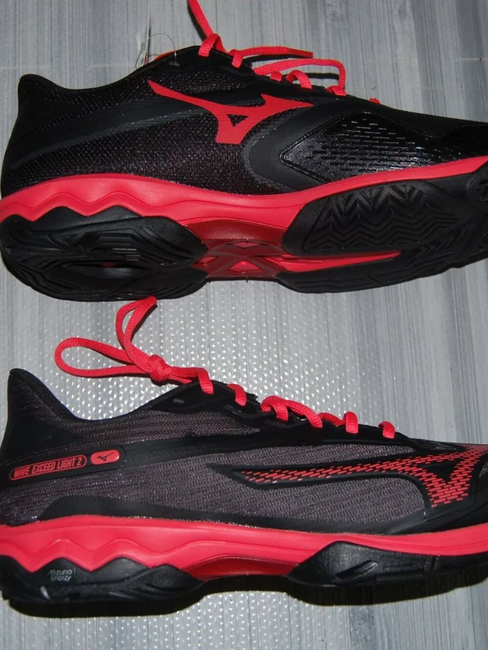 MIZUNO Wave Exceed Light 2 All Court Tennis Shoes Men’s  Size 11 - NEW